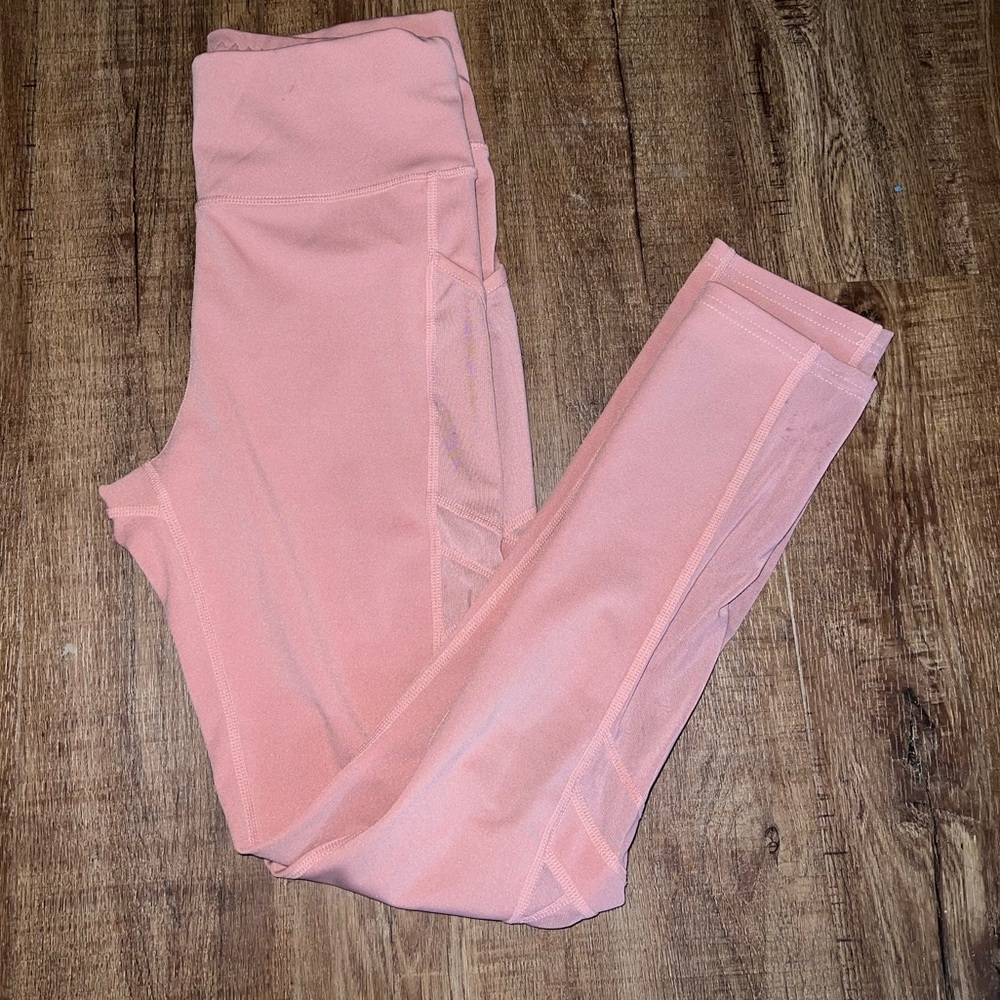 Light pink Therapy leggings